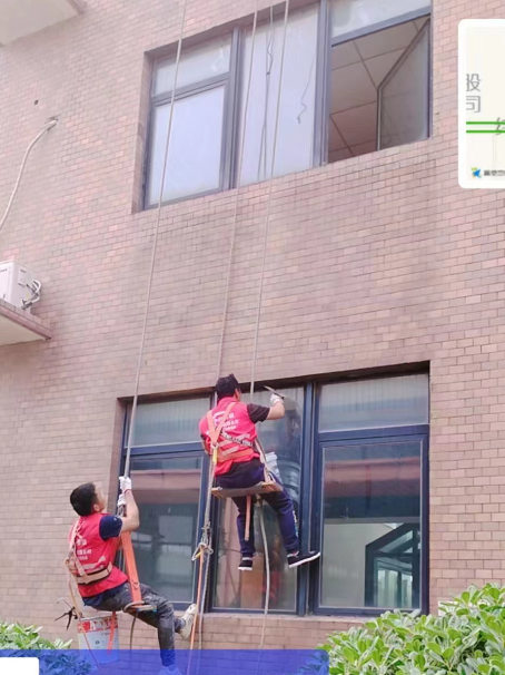 泉山承接各类窗户玻璃维修